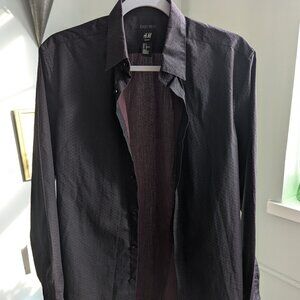 H&M Men's Button Down Shirt Purple | Size S Long Sleeve | Eggplant Color Pattern